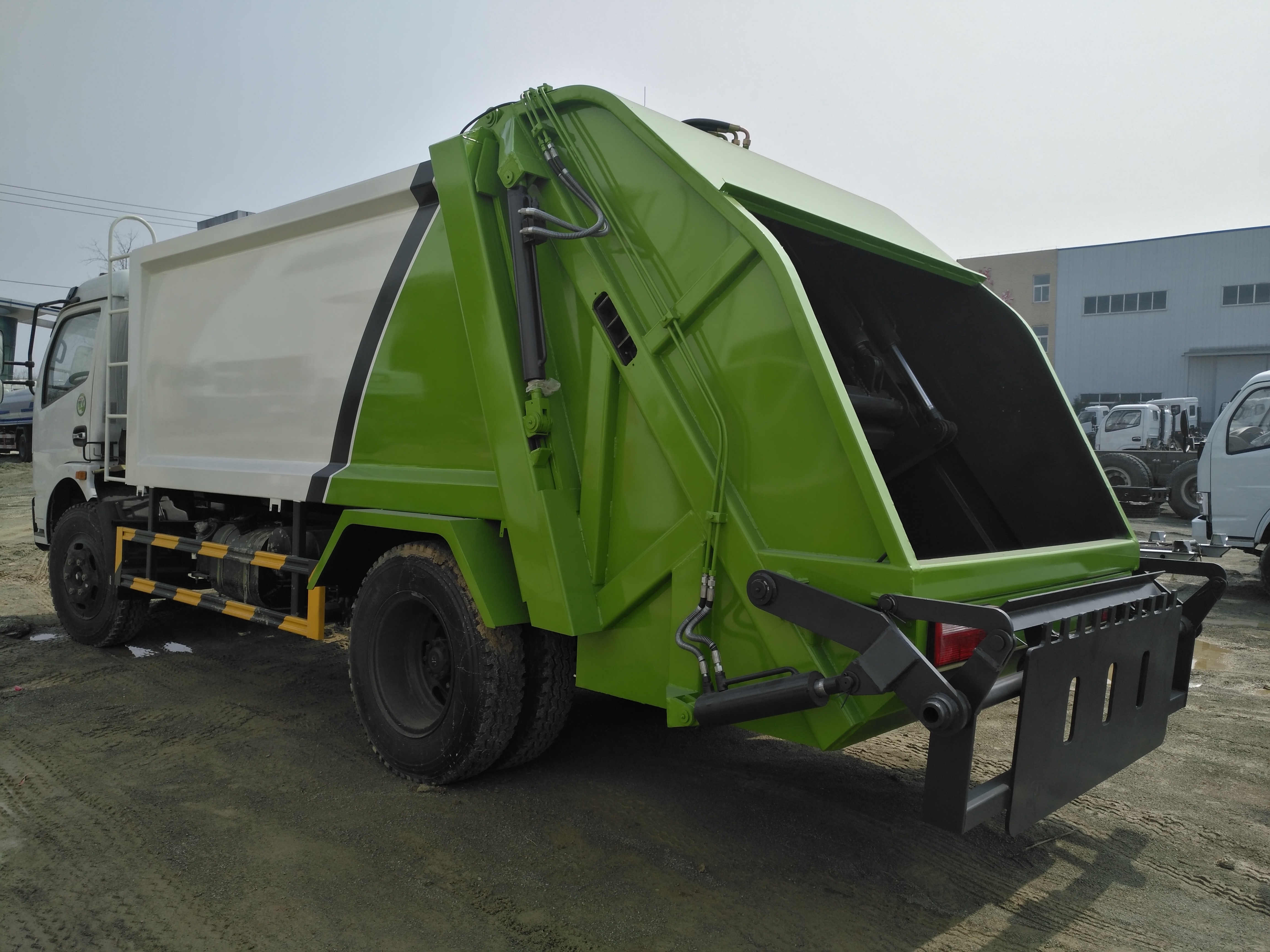 合肥8方壓縮垃圾車價(jià)格與配置詳解