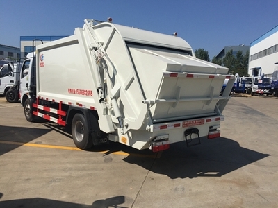 東風3方壓縮垃圾車及福田垃圾車價格與物流解析